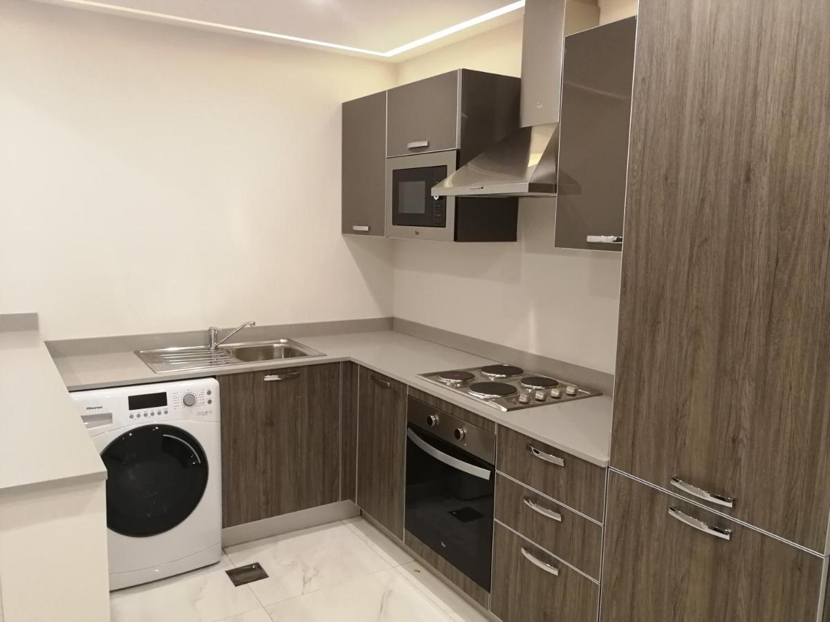 Infinity Juffair Suites Manama Ngoại thất bức ảnh