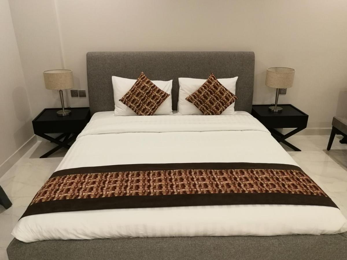 Infinity Juffair Suites Manama Ngoại thất bức ảnh