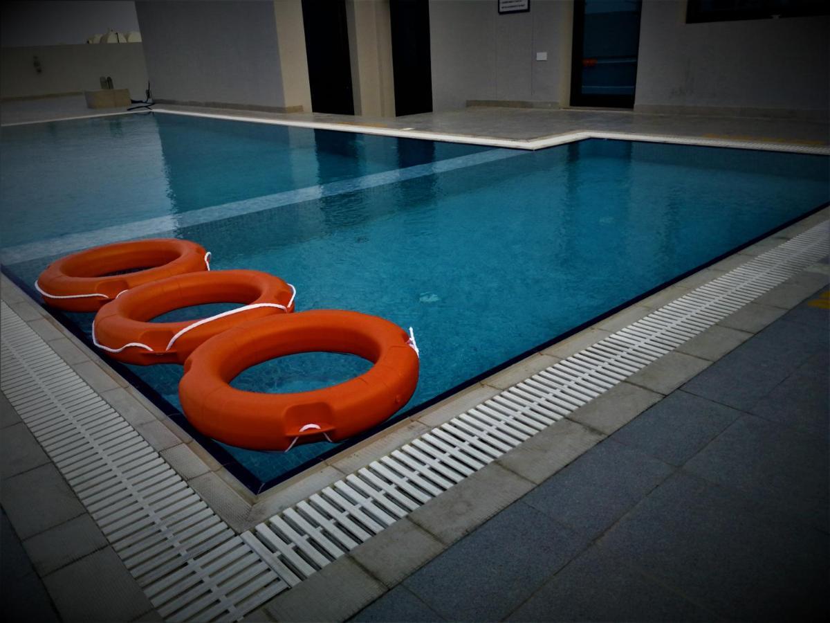 Infinity Juffair Suites Manama Ngoại thất bức ảnh