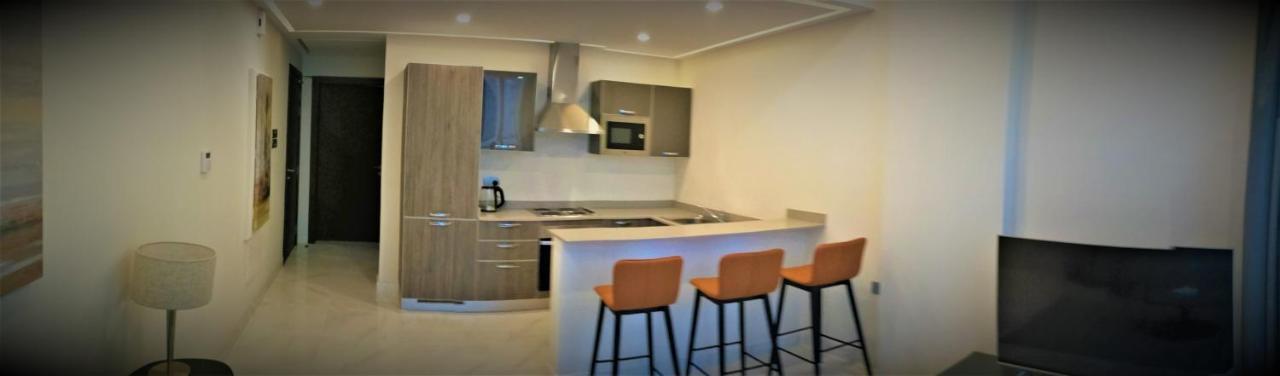 Infinity Juffair Suites Manama Ngoại thất bức ảnh