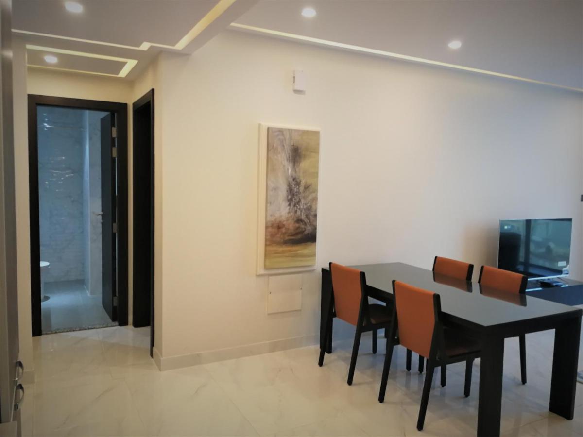 Infinity Juffair Suites Manama Ngoại thất bức ảnh